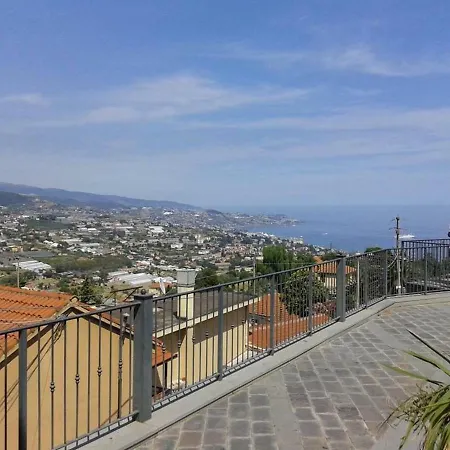Apartament Vicolo Littardi San Remo
